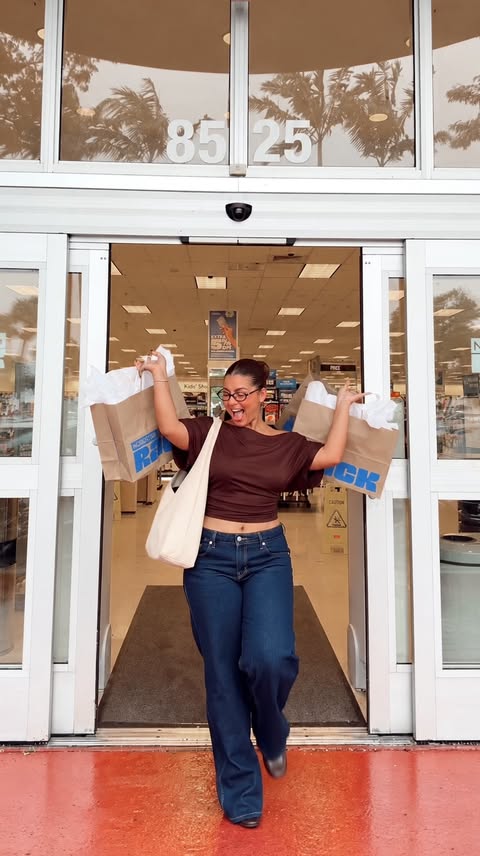 Instagram post by @nidiagonnzalez for Nordstrom Rack. Caption reads: [...] tell you 🫶 Clear the Rack is ON at....