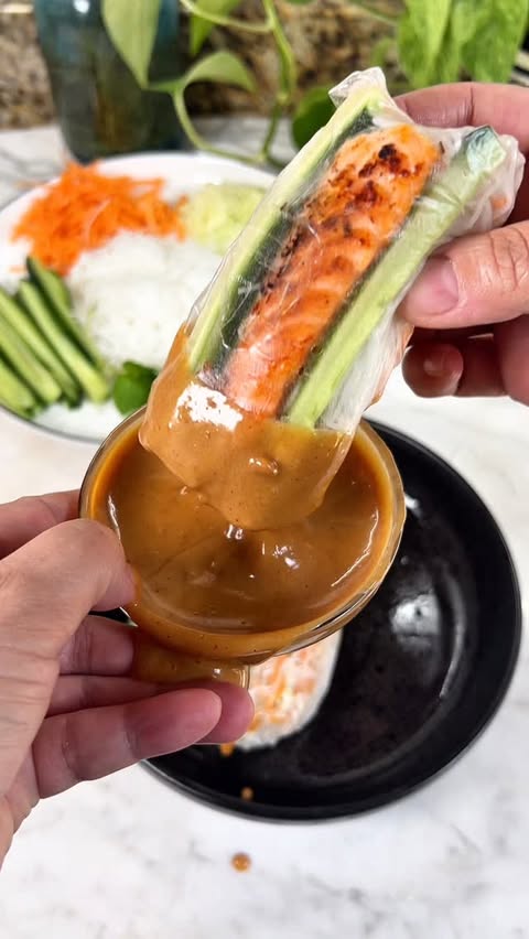 Instagram post by @mirayumyum for Bluehouse Salmon. Caption reads: [...] with citrusy pops and fresh herbs,....