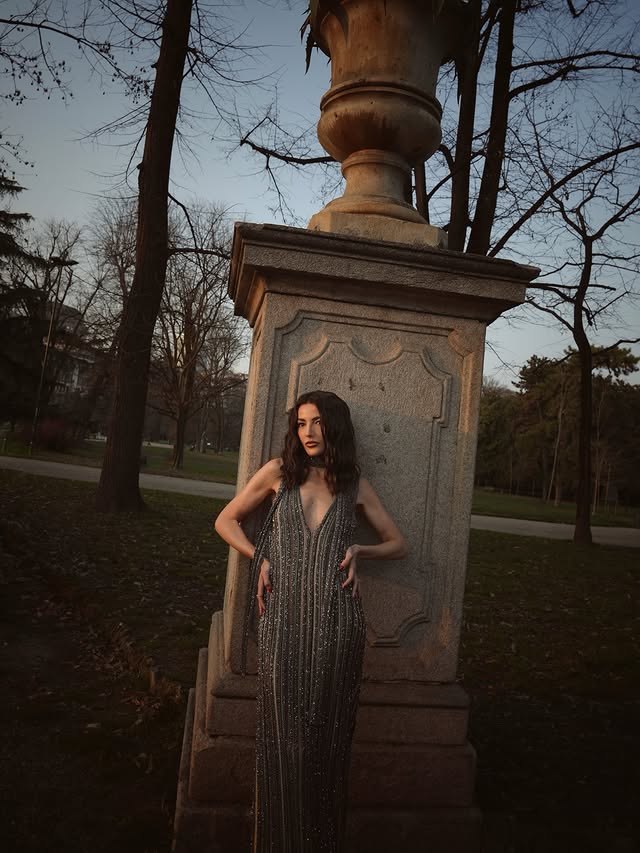 Instagram post by @alexandrapereira for Missoni. Caption reads: A night at the park ✨ @missoni Make up:....