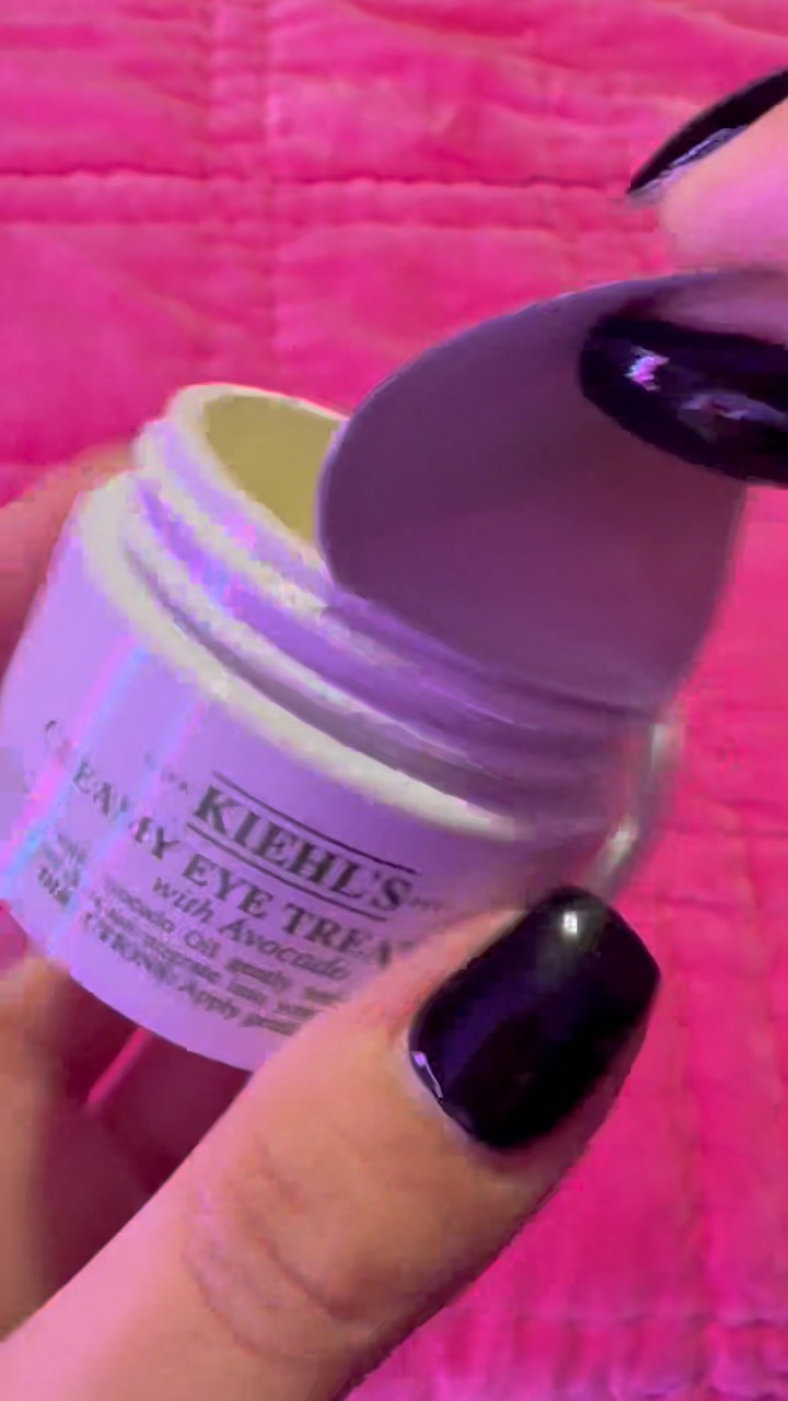 Instagram post by @aggielang for Kiehl's. Caption reads: Ad| @kiehlsuki @kiehls 
@lorealukandireland....