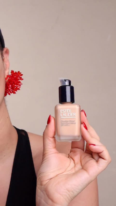 Instagram post by @lisa.stanfield for Edgars. Caption reads: [...] like skin. You can shop it at @edgarsbeauty....