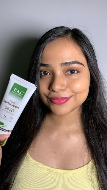 Instagram post by @ismaranikaganguly for The Ayurveda Co.. Caption reads: 3-in-1 (Mattifies, Protects & Primes) Perfect....