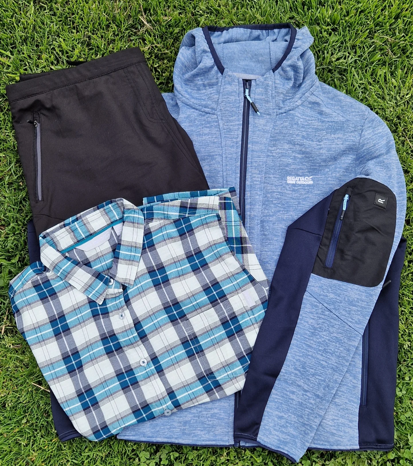 Instagram post by @madl_ebermann for Regatta. Caption reads: Wie ihr wisst besteht der Inhalt meines....