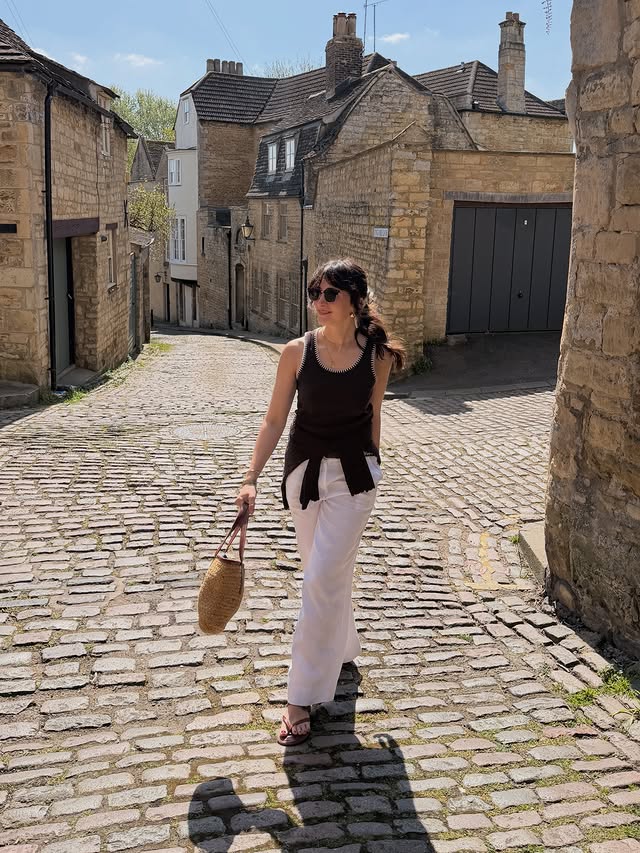 Instagram post by @rosieannbutcher for FatFace. Caption reads: [...] outfits 💫 Save for inspo! All are from....