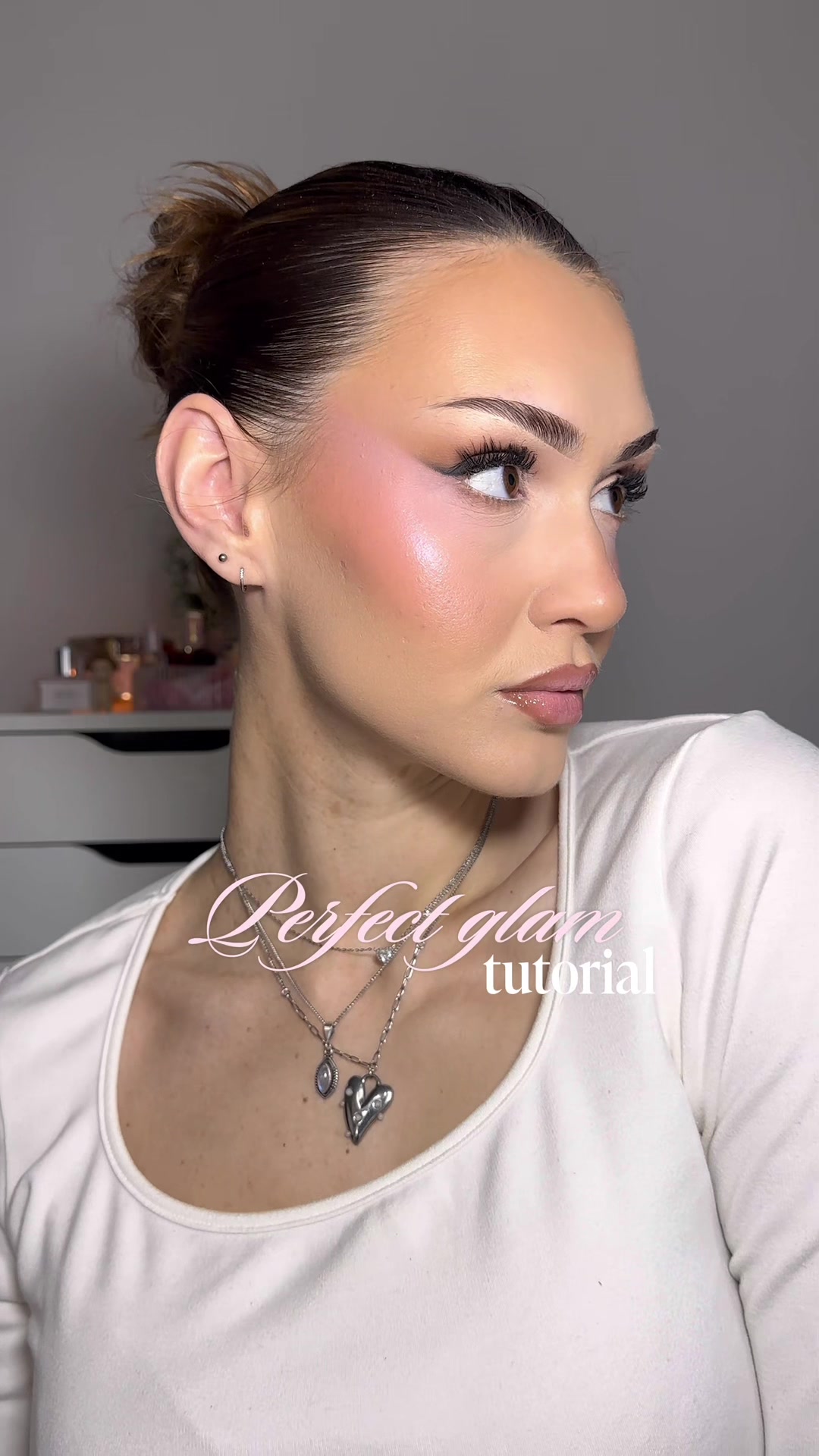 TikTok post by @luagrrx_ for Haruharu Wonder. Caption reads: Perfect Glam Tutorial 🤍🎀 @haruharu wonder milky....