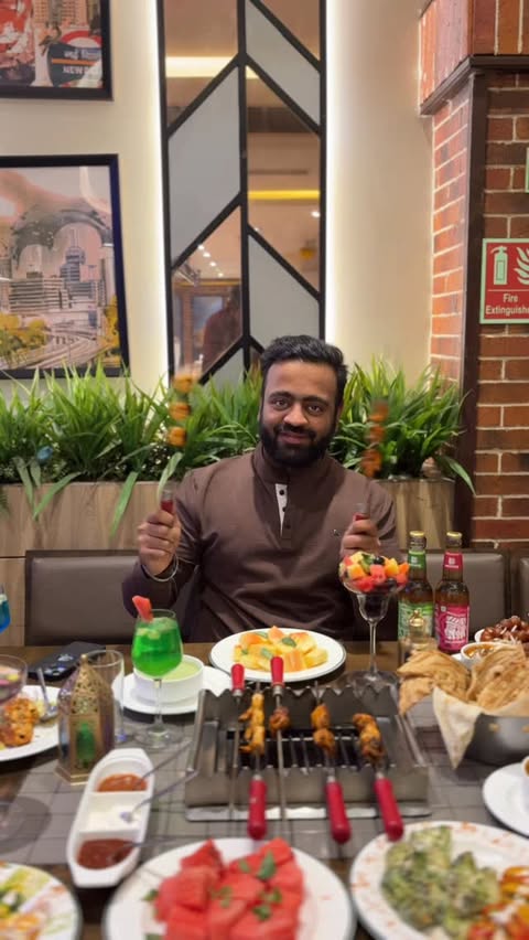 Instagram post by @food.ieboss for Barbeque Nation. Caption reads: [...] your weekdays delicious with Barbeque....