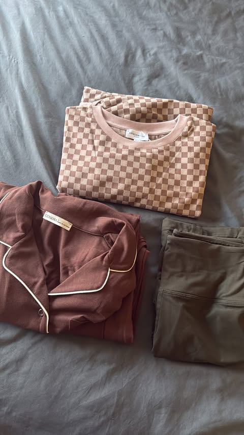 Instagram post by @croissantaucactus for PinkBlush Maternity. Caption reads: Thank you @pinkblushmaternity Mocha checkered set:....