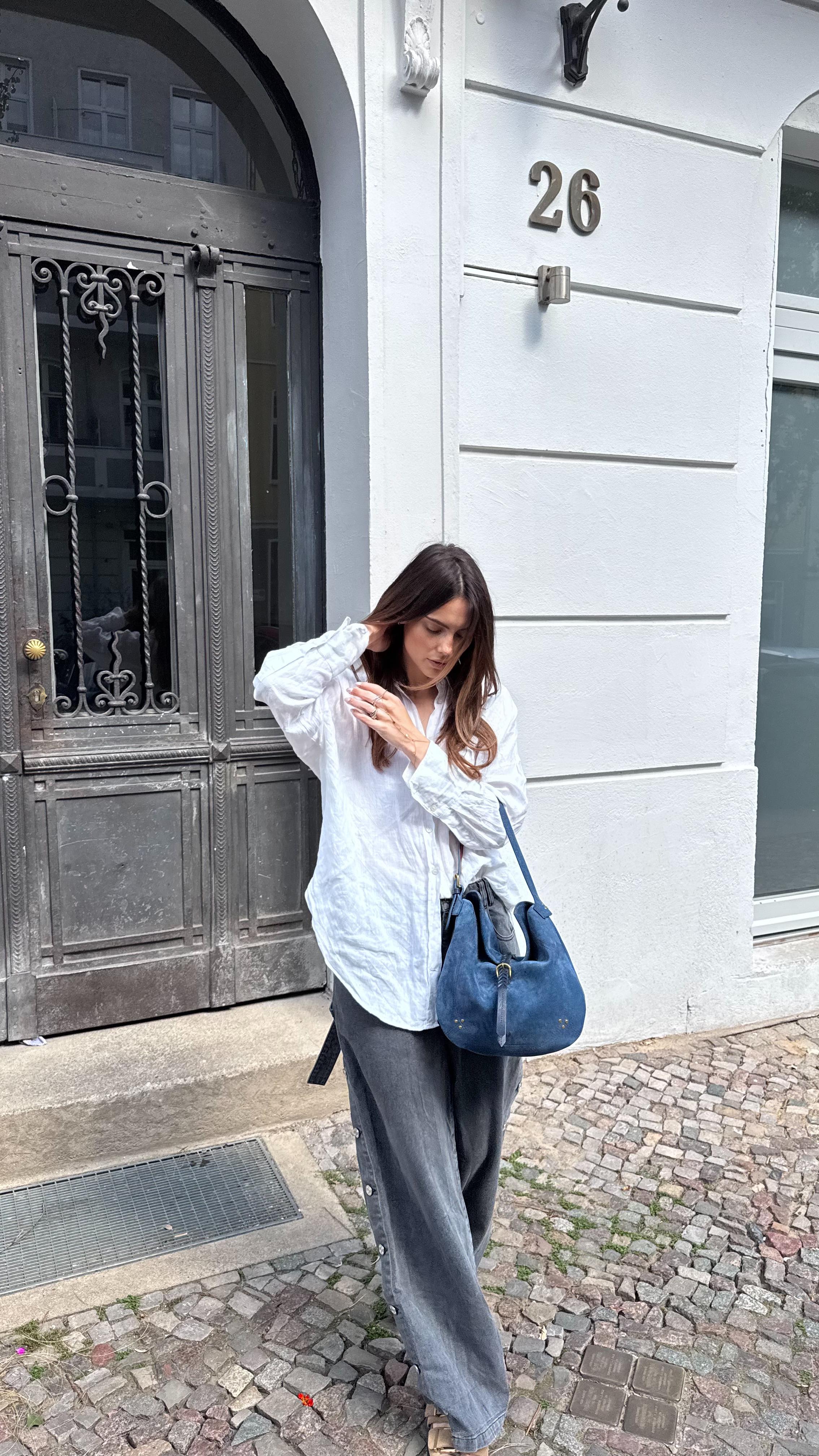 Instagram post by @vivabenard for Jerome Dreyfuss. Caption reads: Ad* The LUIS everyone loves ✨
@jeromedreyfuss....