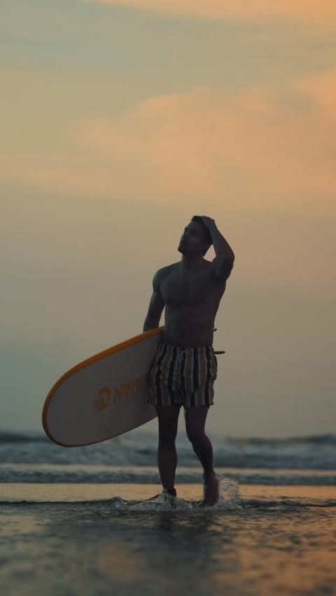 Instagram post by @mohak.narang for ISDIN. Caption reads: Chull🤪 
Sunscreen @isdin.