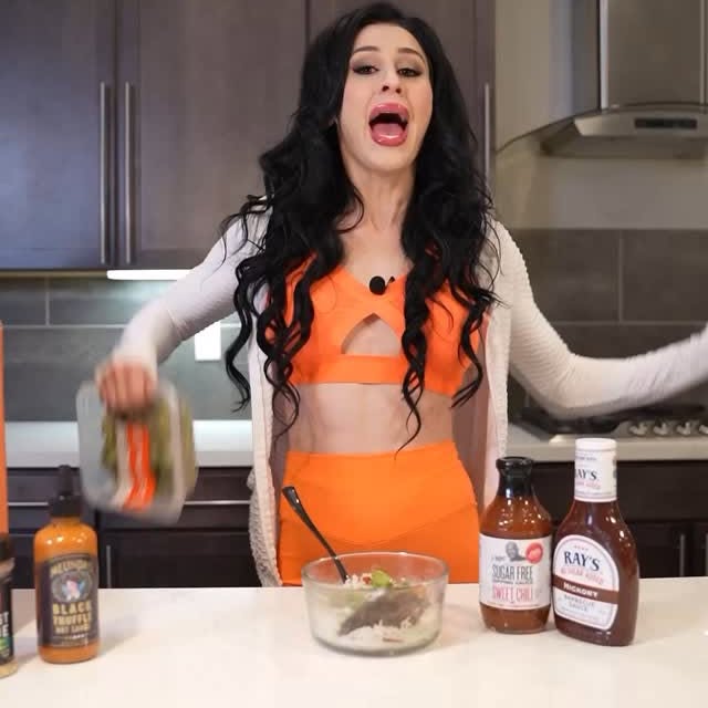 Instagram post by @ashleykfit for TRIFECTA. Caption reads: Who knew dieting could be this good? Shoutout to....