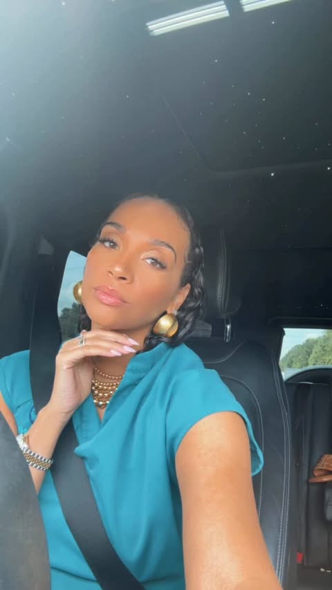 Instagram post by @stevesanders365 for Peacock. Caption reads: #Married2Med returns January 4th! But you can....