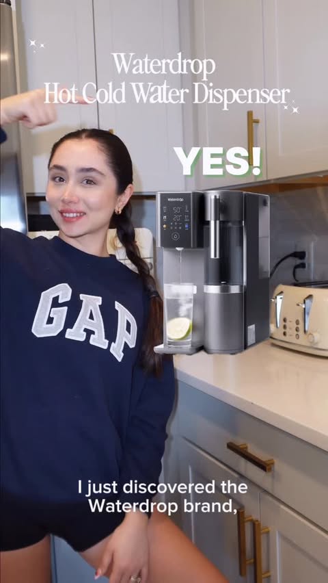 Instagram post by @meysafindings for Waterdrop Filter. Caption reads: Hydration, but make it smart 💧✨

This Waterdrop....