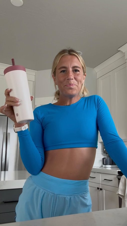 Instagram post by @lexilwatts for BlenderBottle. Caption reads: #Ad I have been using the 2-1 @blenderbottle from....