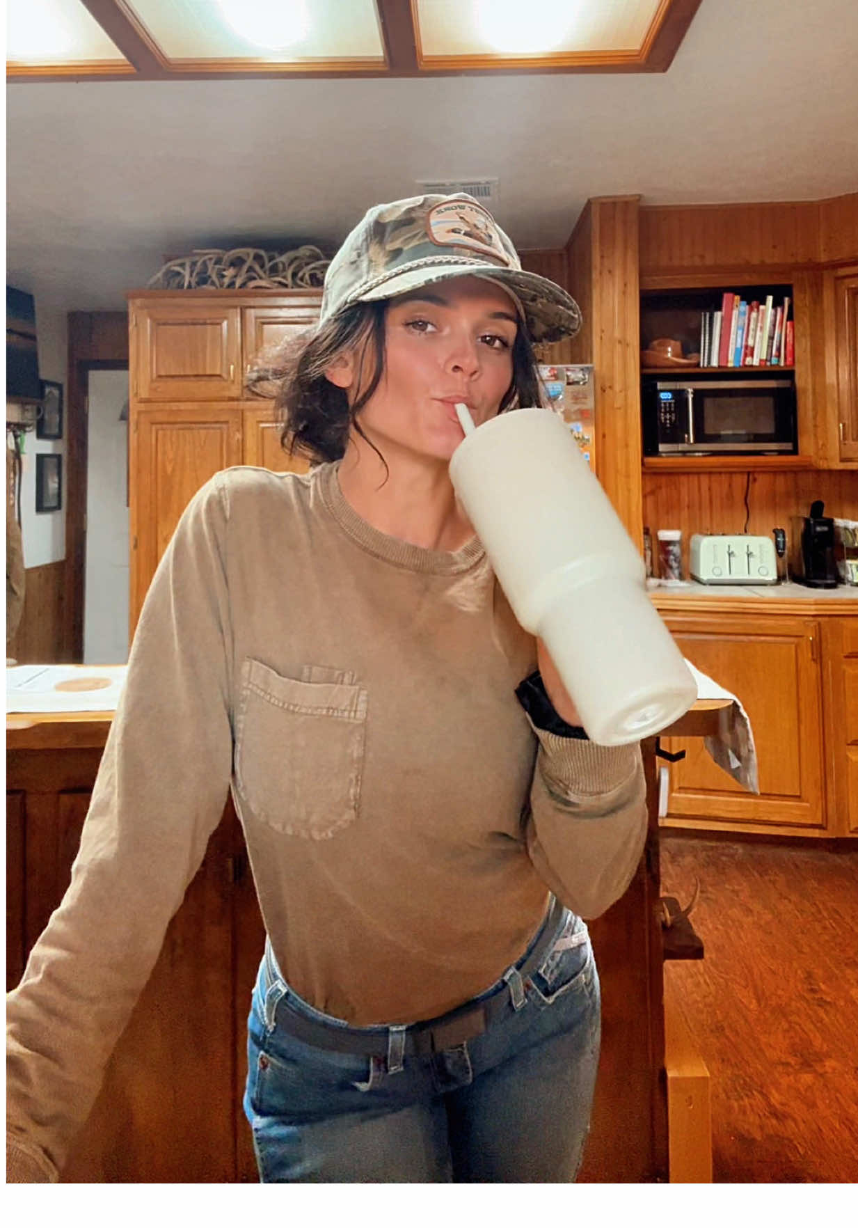 TikTok post by @ninaoutdoors_ for Simple Modern. Caption reads: Simple Modern tumbler in my product showcase! I....