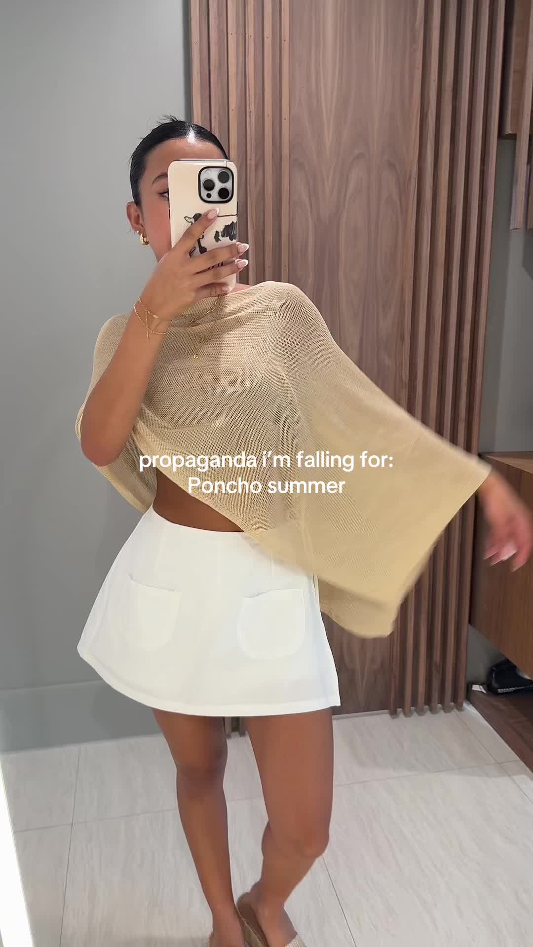 TikTok post by @italiajjacqueline for Edikted. Caption reads: [...] #tiktokshopcreatorpicks @Edikted.