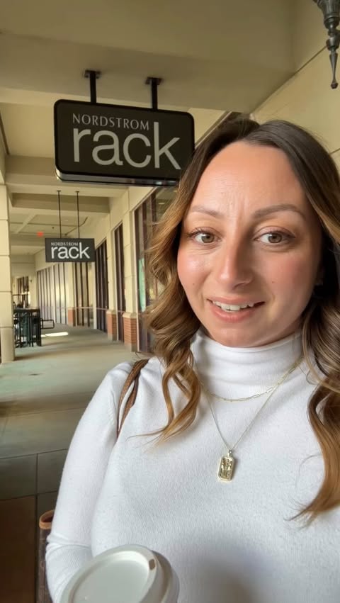 Instagram post by @thecourtneynielson for Nordstrom Rack. Caption reads: #NordstromRackPartner What are you shopping for....