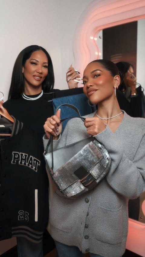 Instagram post by @mingleesimmons for Depop. Caption reads: Serving looks runs in the family 
👀
Kimora Lee....