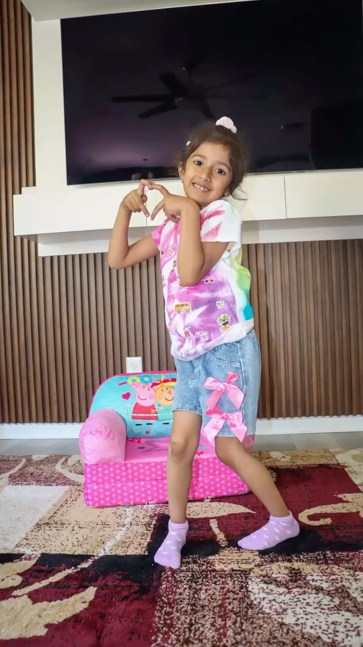 Instagram post by @smiler.sid for Delta Children. Caption reads: Don’t miss the last one.🥹 Delta Children - Peppa....