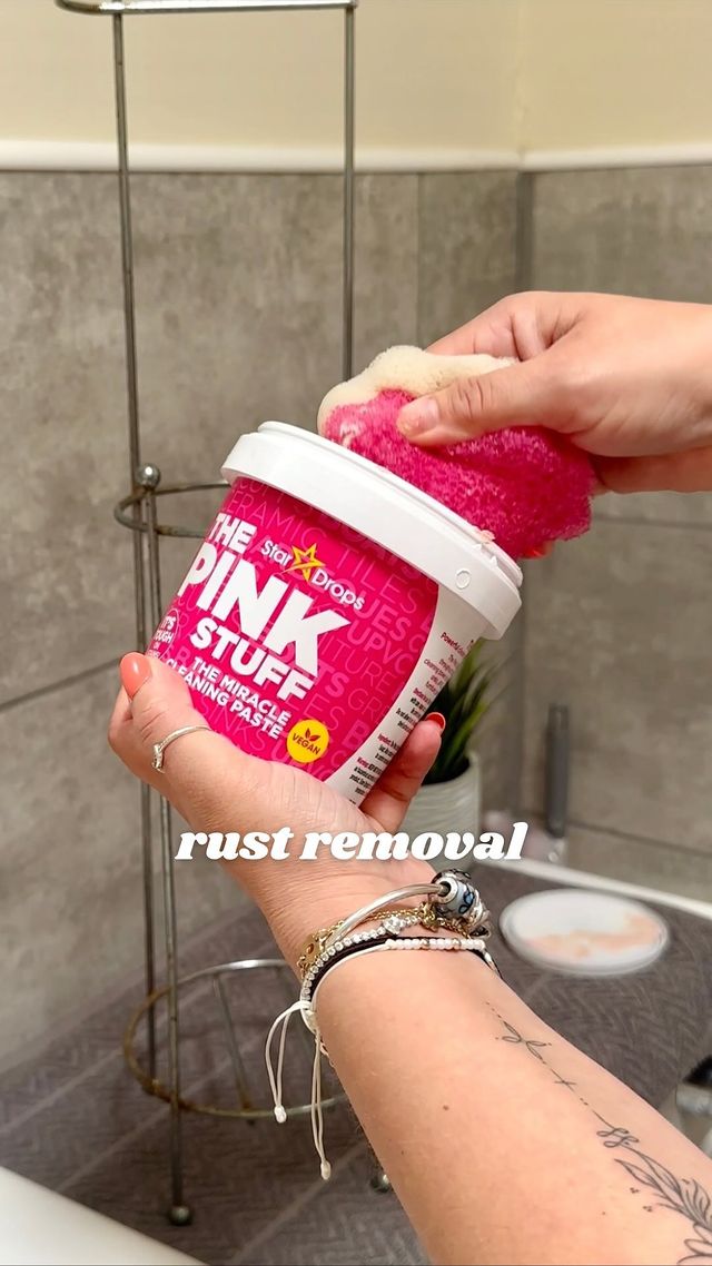 Instagram post by an influencer for Home Bargains. Caption reads: Cleaning tip ✨ Did you know The Pink Stuff Paste....