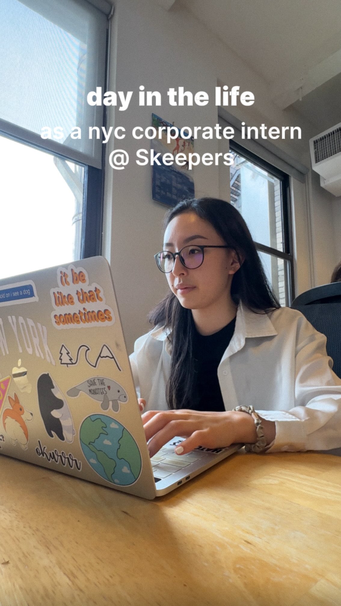 Instagram post by @katiieqtt for Skeepers. Caption reads: just another day of me girlbossing 👩‍💻 #skeepers....