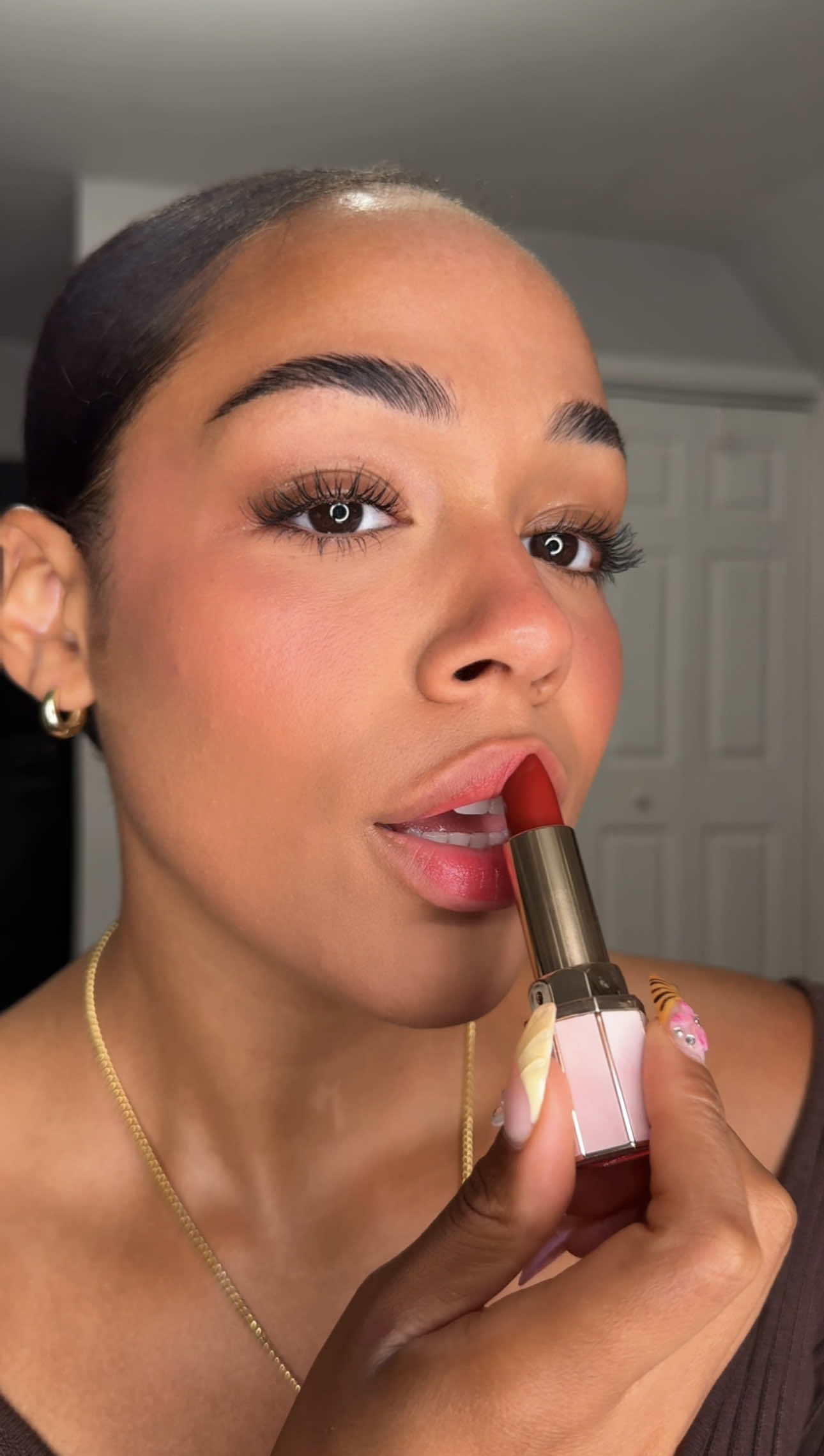 TikTok post by @mariahsofiyahhh for DearDahlia. Caption reads: Feel your best with @Dear Dahlia USA 💕💋🌷....