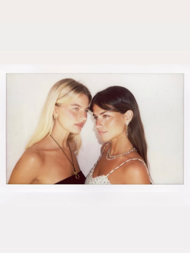 Instagram post by @leonorborgesrn for TOUS. Caption reads: [...] us. And the pieces we never take off ⭐️....