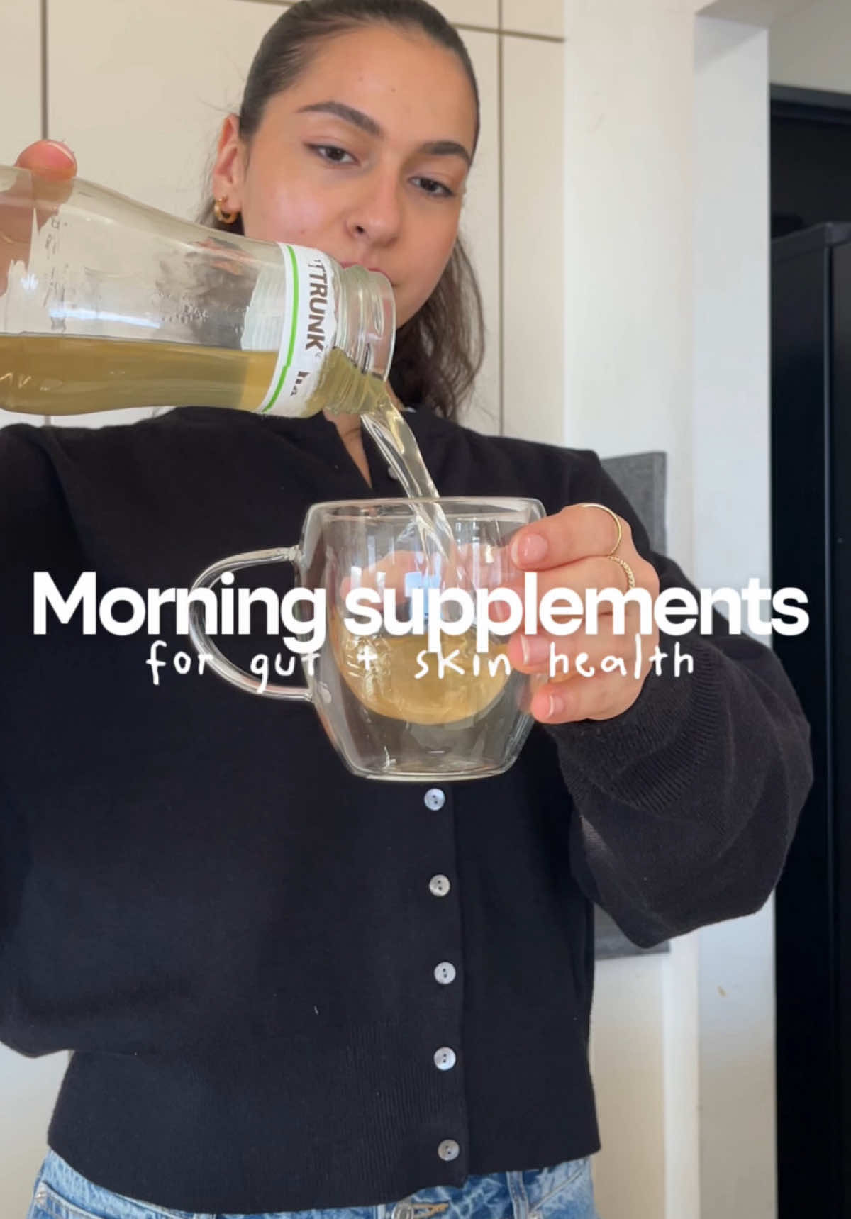 TikTok post by @heylorina for TrueSeaMoss. Caption reads: [...] supplements for healthy gut + skin ✨....