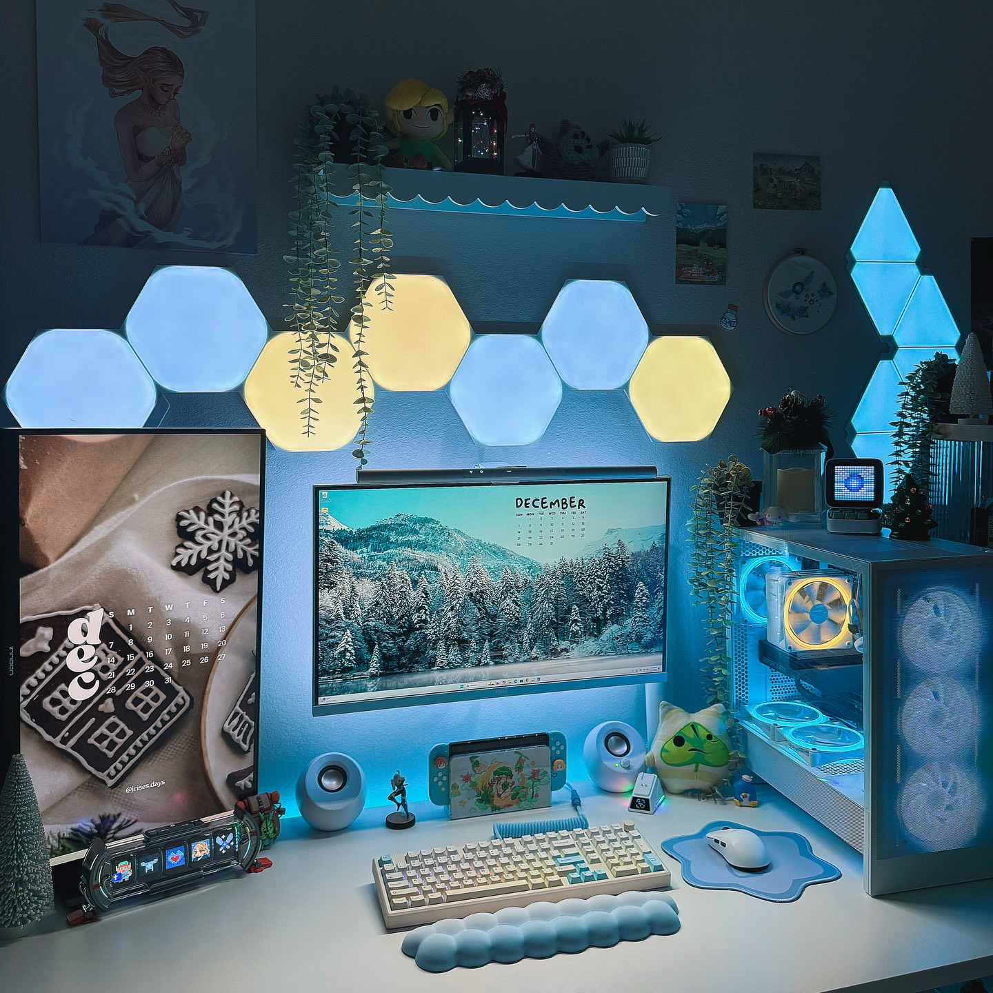 Instagram post by @nintendes for Epomaker. Caption reads: [...] show off this beautiful keyboard from....