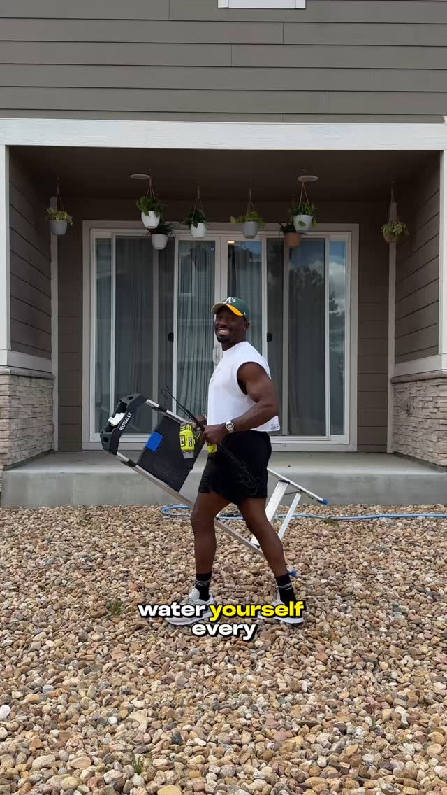 Instagram post by @k_wossie for Costa Farms. Caption reads: [...] about this? 👀

Hanging plants: @costafarms....