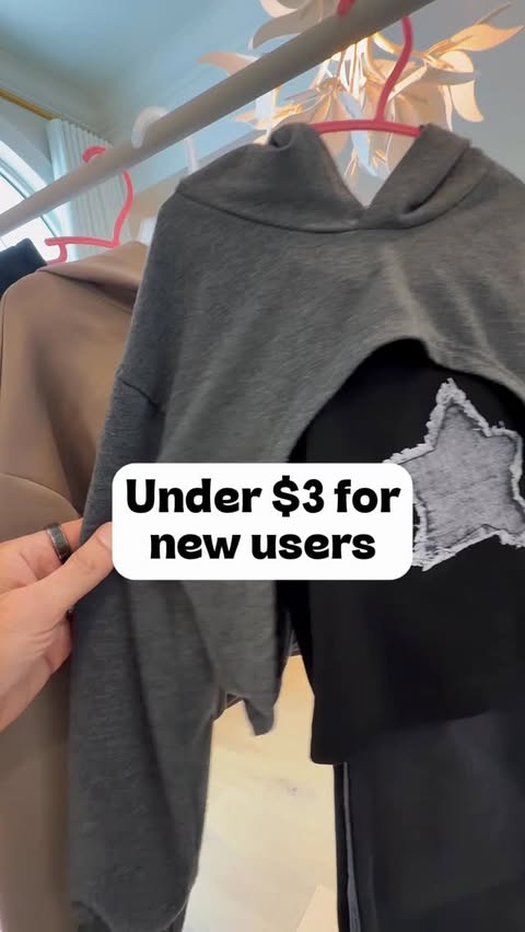 Instagram post by @thedaddiaries.ca for Temu. Caption reads: 🔥TEMU New App Users ONLY!!🔥
🔥Download TEMU APP....