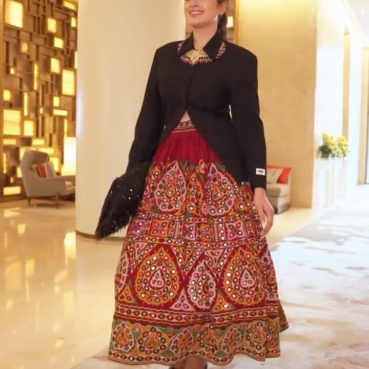 Instagram post by @kulsumshadabwahab for VOGUE India. Caption reads: In Bengaluru, the city’s most stylish gathered for....