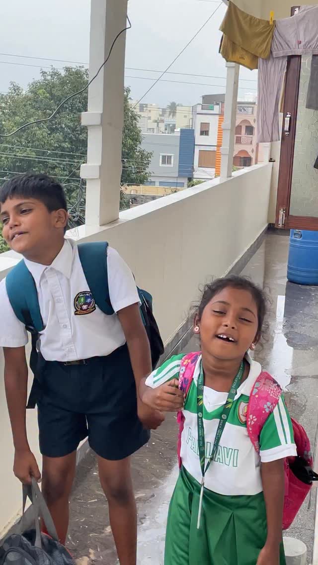 Instagram post by @vvr_ravali_raju for Vasu Healthcare. Caption reads: Comment link @vasuhealthcare.