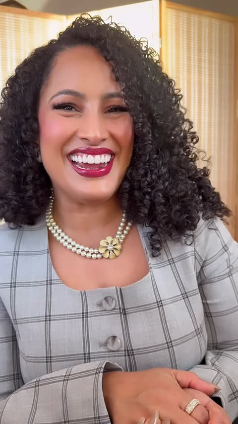 Instagram post by @cooking_con_omi for OFRA Cosmetics. Caption reads: HOLIDAY READY with my new @ofracosmetics....