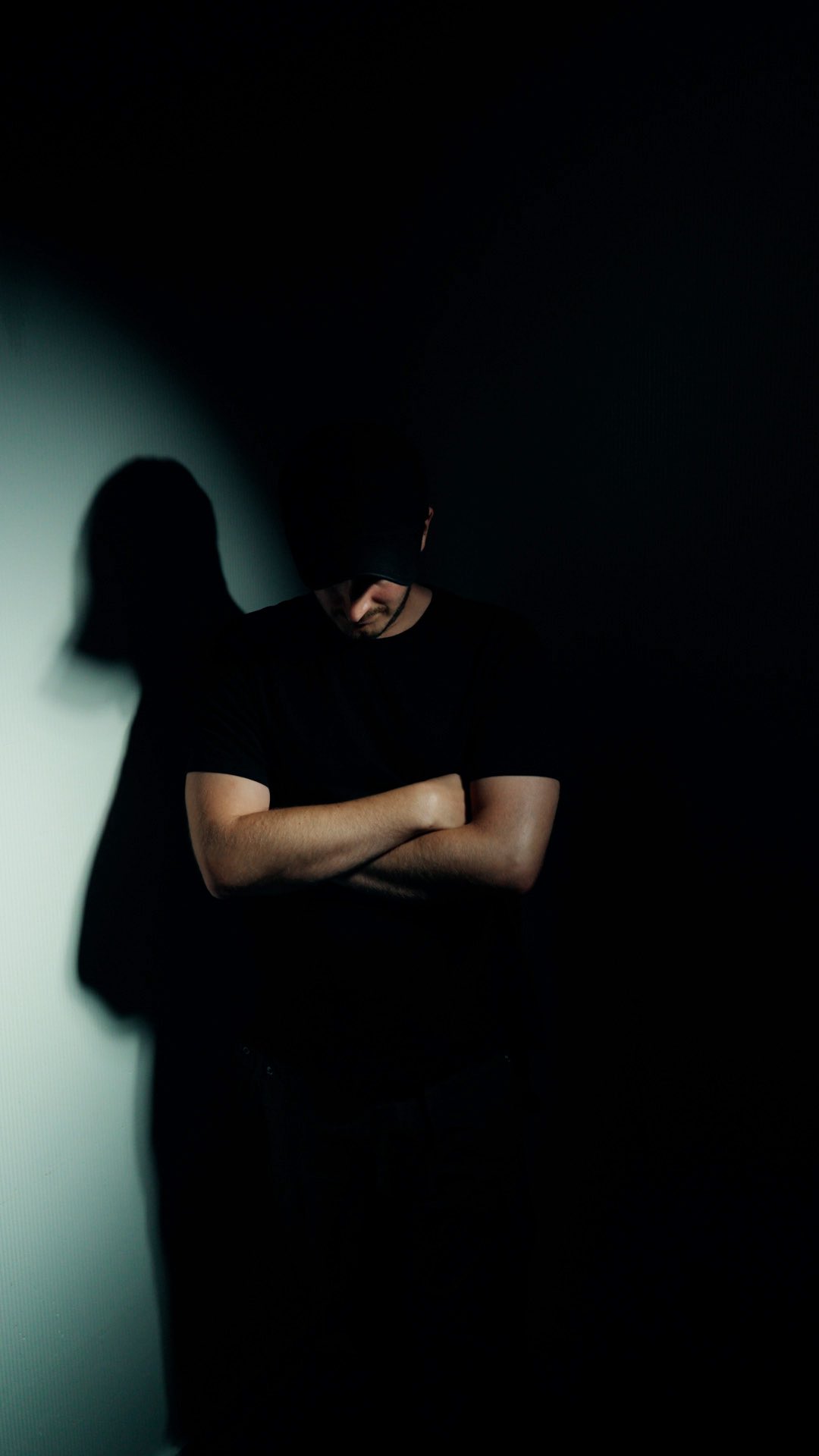 Instagram post by @danielgrindrod for SIRUI Imaging. Caption reads: Here’s how I lit this shot 💡

For this, I used....