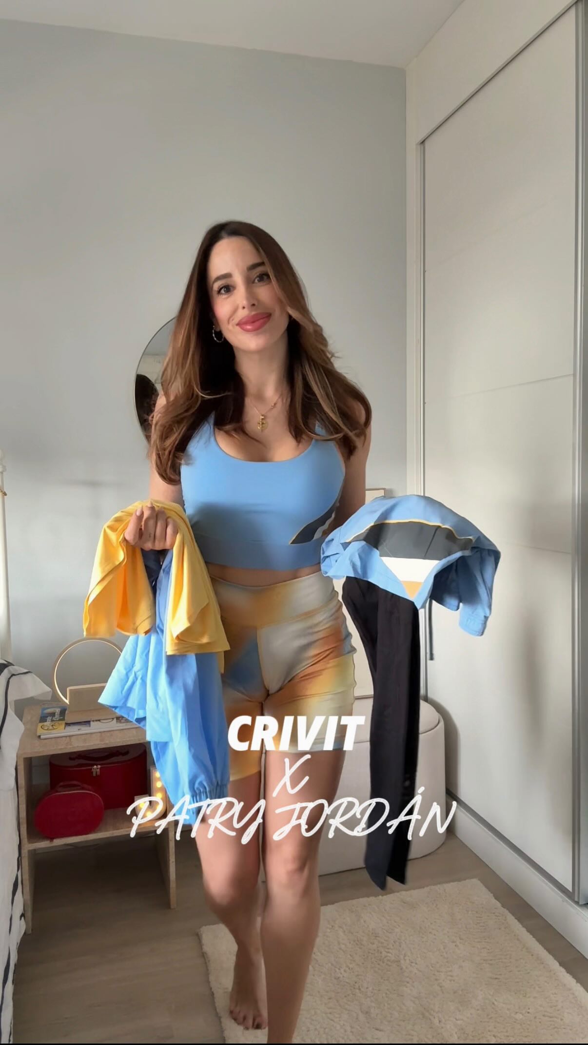 Instagram post by @jenniferora for Lidl CZ. Caption reads: La colección para ir a entrenar divina que estabas....