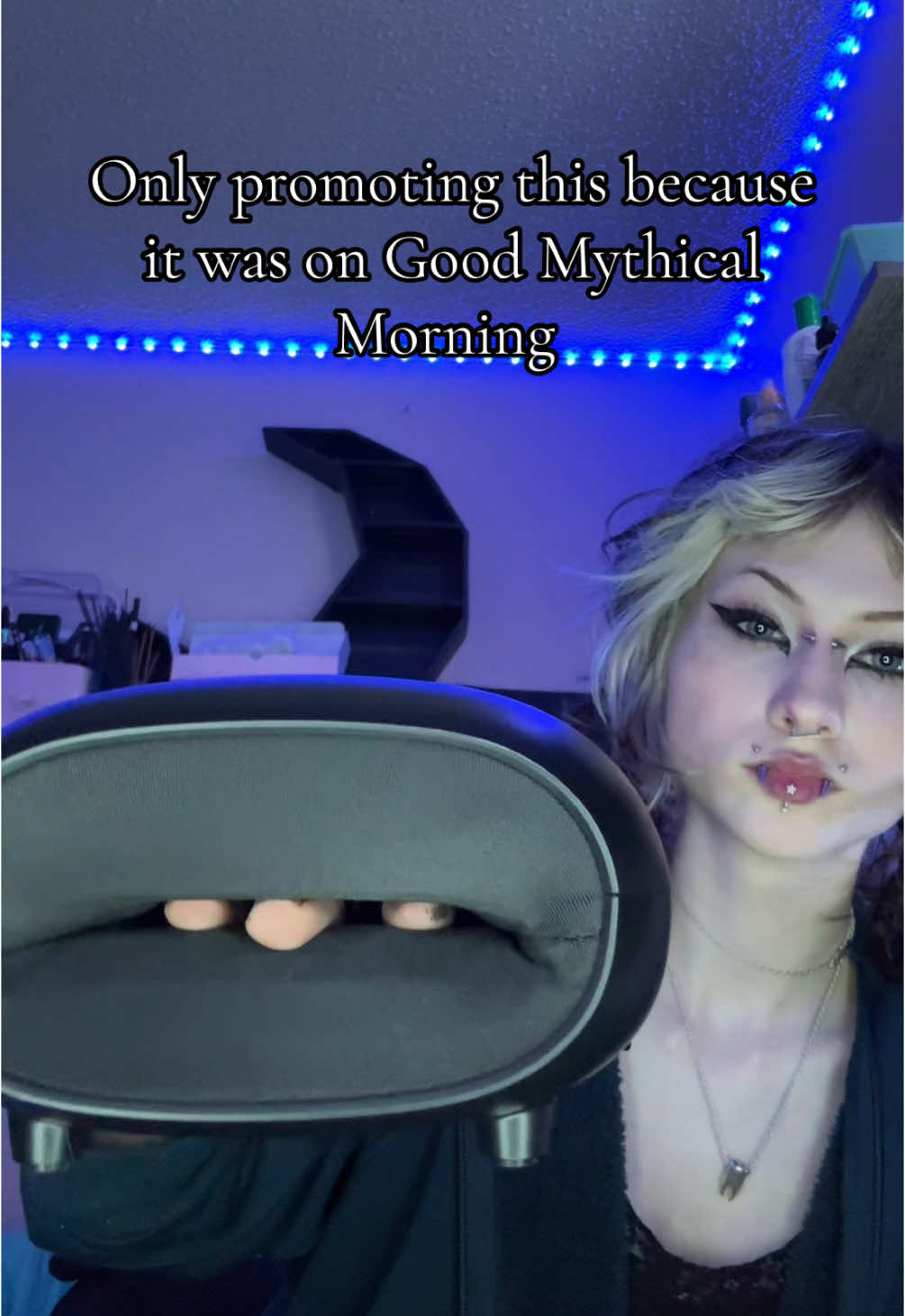 TikTok post by @dre4m_fever for Mythical. Caption reads: [...] take much convincing #rhettandlink....