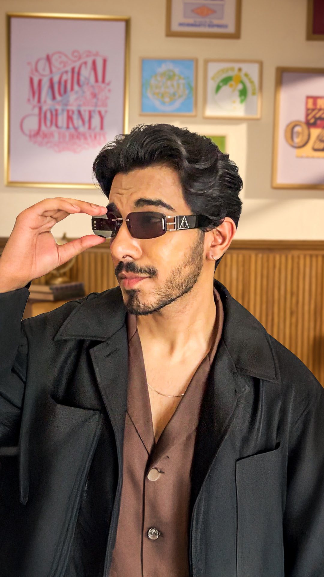Instagram post by @raunakspam for Lenskart. Caption reads: Comment “link” for the glasses link🧙‍♀️ 
The....