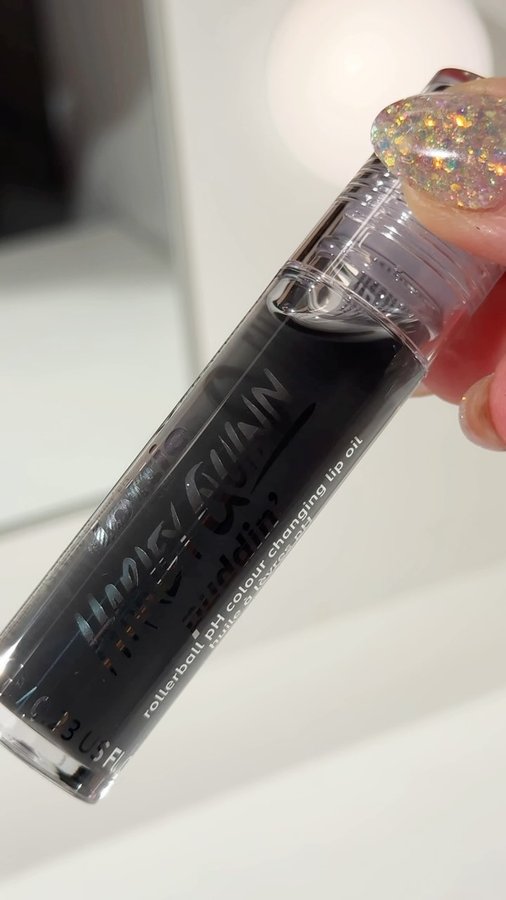 Instagram post by @_cloebeauty for LottieLondon. Caption reads: @lottielondon x Harley Quinn 🖤🎃🕷️

Puddin’ PH....