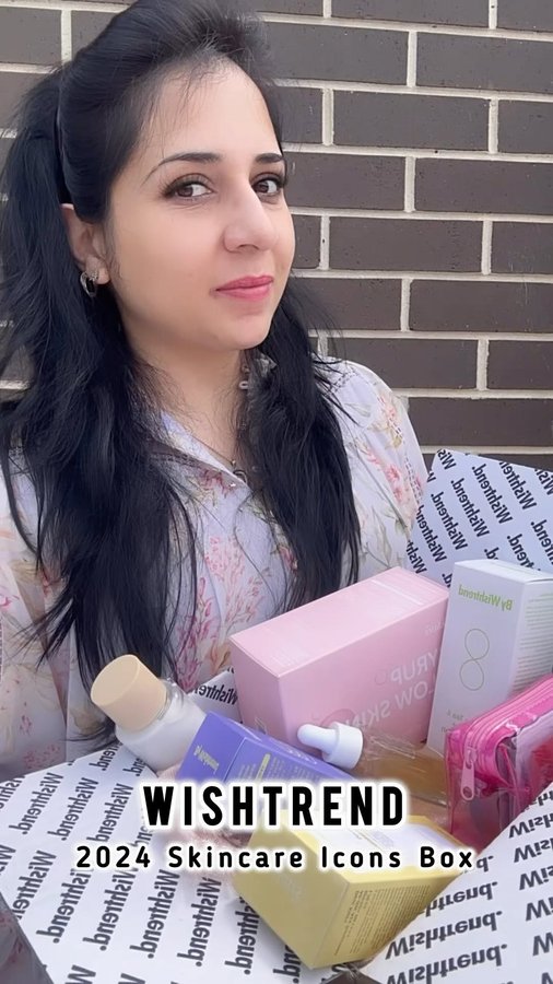 Instagram post by @minabutt84 for ByWishtrend. Caption reads: 🖤Wishtrend🖤
🖤BLACK FRIDAY SALE🖤

Holding the....