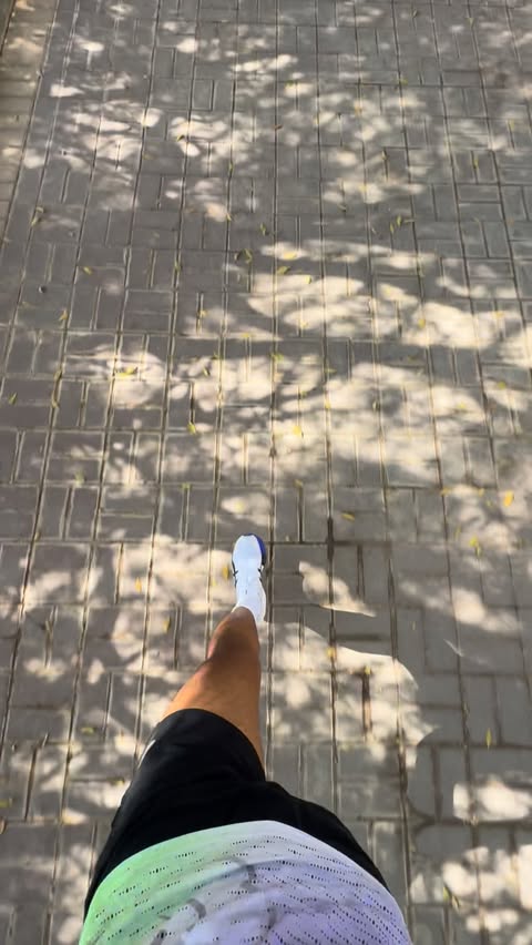 Instagram post by @abdulrahman_run for ASICS. Caption reads: . . @asics @asicsme . . #explor #trend #metaspeed....