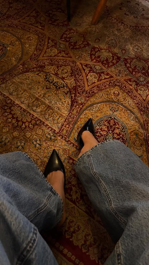 Instagram post by @mansha.karhana for QuillBot. Caption reads: [...] of overthinking them, thanks to....