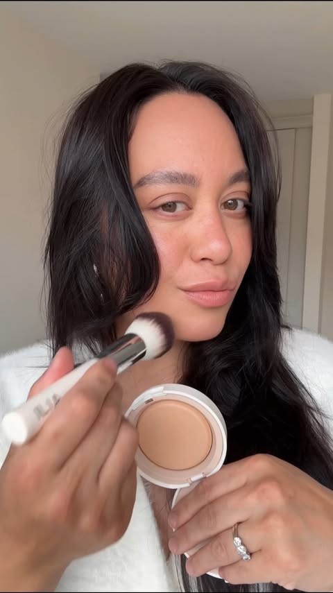 Instagram post by @kattowers for ILIA. Caption reads: My makeup cheat code is the @iliabeauty soft focus....
