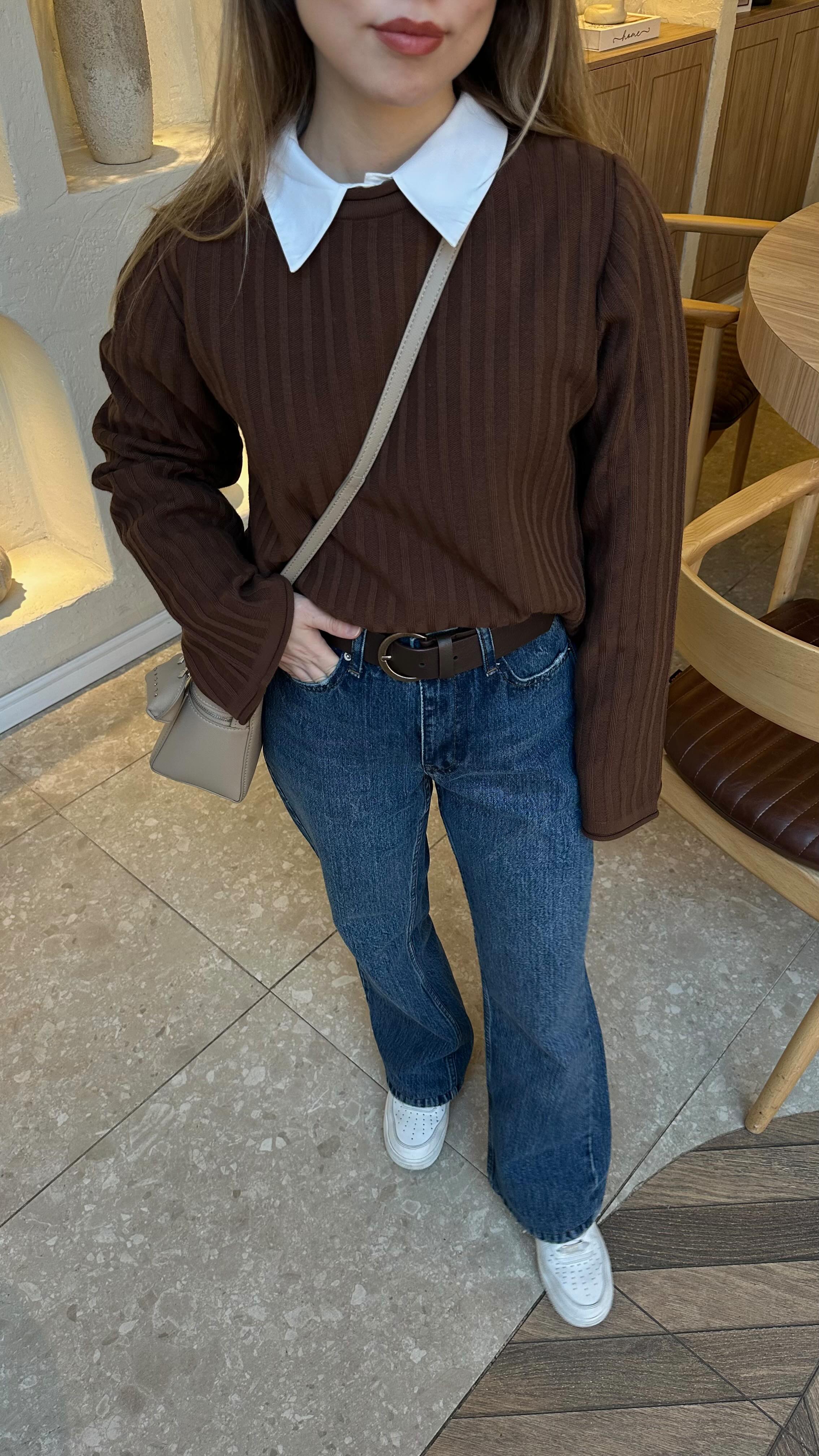 Instagram post by @senanurbayrakktar for Modanisa. Caption reads: Shirt Pullover Outfit 🍂
Gömlek &kazak : @modanisa....