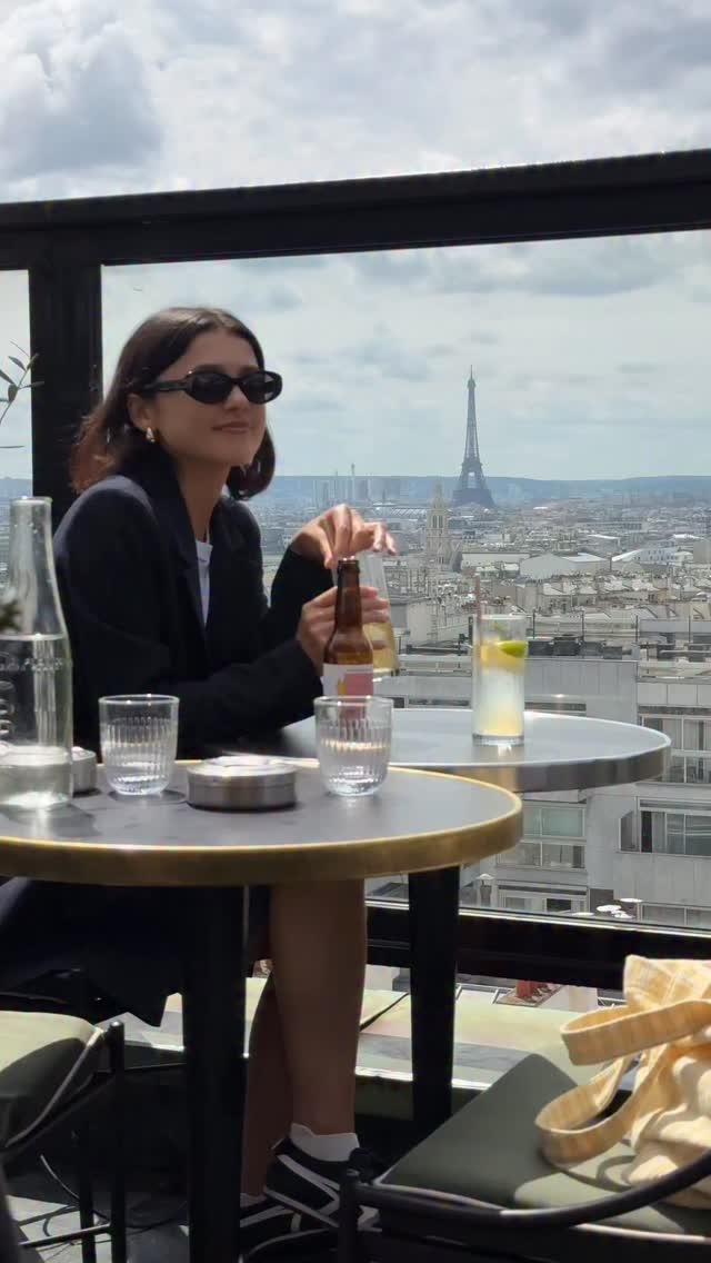 Instagram post by @suzyandaustin for Hotels.com. Caption reads: #EGAmbassador Two neighborhoods, one trip — here’s....