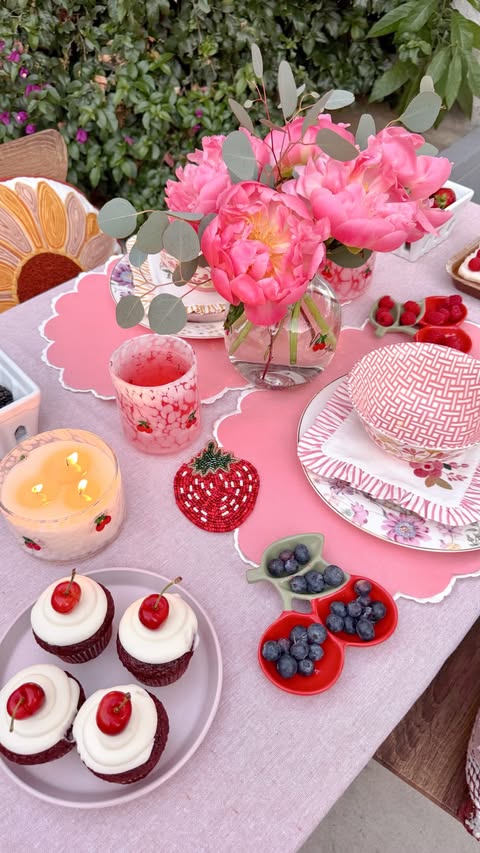 Instagram post by @lilylikecom for At Home. Caption reads: [...] inspired by my pinterest board with....