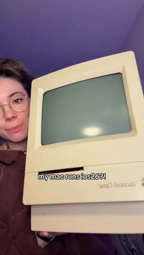 Instagram post by @reddnea for Spigen. Caption reads: [...] designs 😫  #sponsored #macintosh #mac....