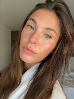 TikTok post by @kellygracemae for DIBS Beauty. Caption reads: [...] mascara as long it’s @DIBSBEAUTY double....