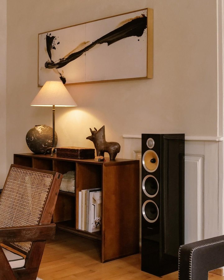 Instagram post by @aaroninteriors for Zara Home. Caption reads: Saturday
.
.
.
.
.
.
.
#interiordesign #interior....