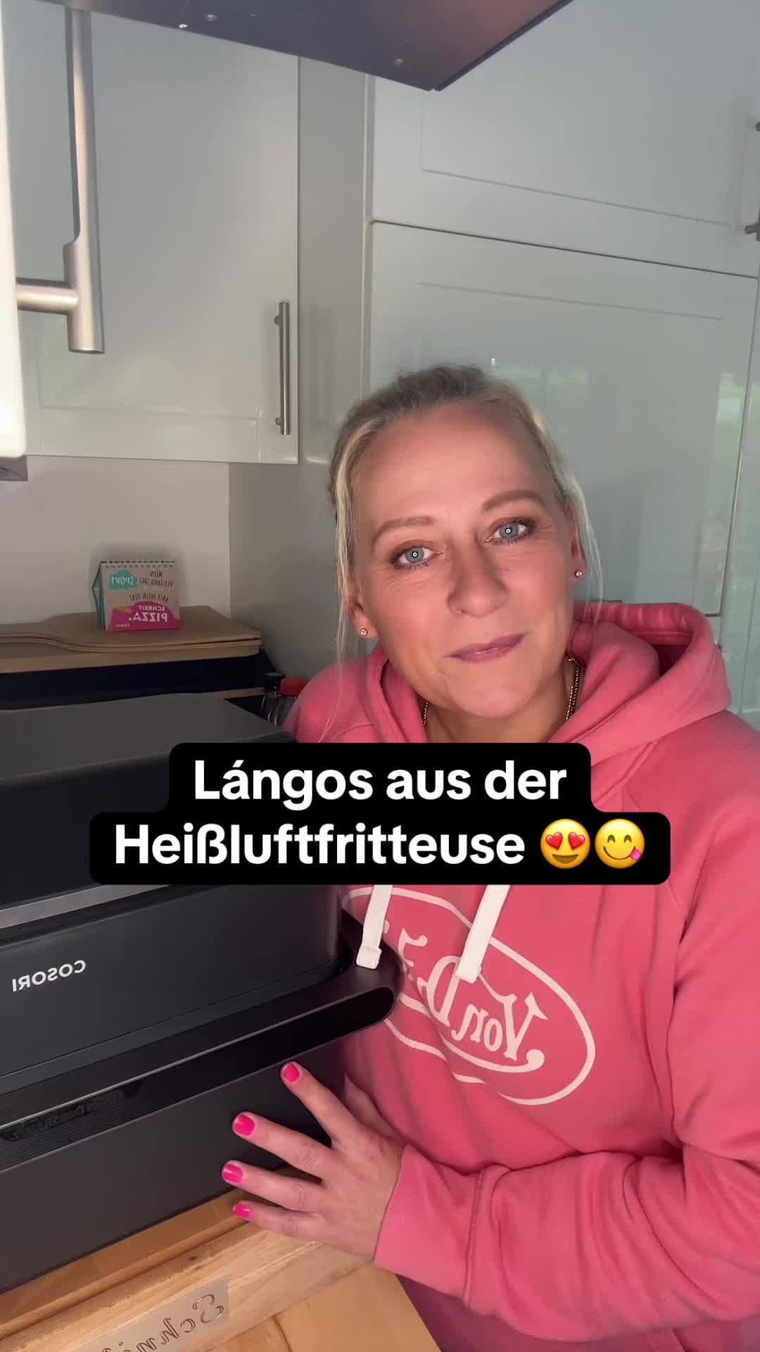 TikTok post by @meinehlf for COSORI. Caption reads: [...] Markeninhalt / Verlinkung @COSORI 🧡 Ich hab....