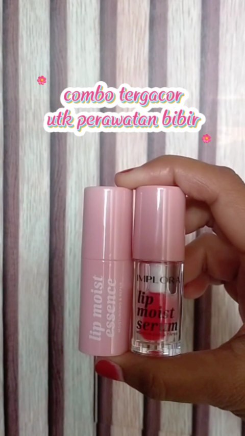 Instagram post by @rina_hayden_evelyn for Implora. Caption reads: [...] lagi drama bibir kering ataupun pecah2.....